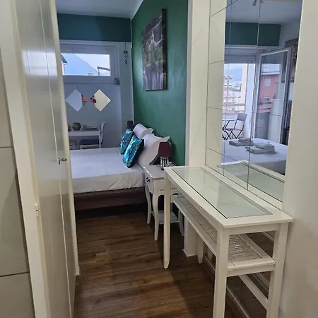 Tropical Apartment